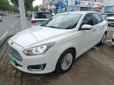 Ford Escort 2015