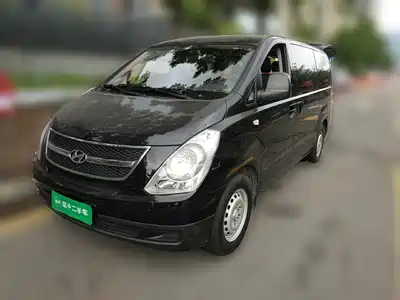 Hyundai H-1 Grand Starex 2014