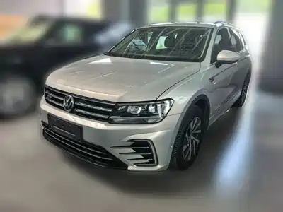 Volkswagen Tiguan L PHEV 2020