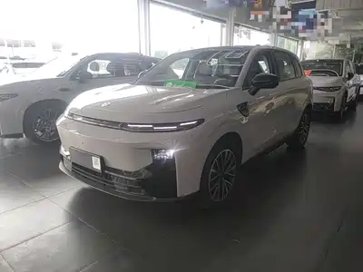 Leapmotor B10 2025