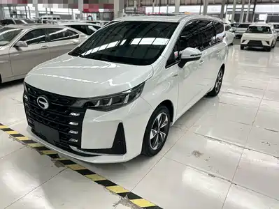 GAC Trumpchi M6 2022