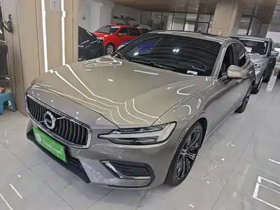 Volvo S60 2022