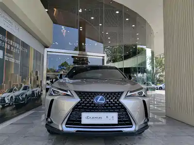 Lexus UX 2020