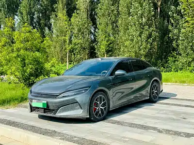 BYD Han L 2025