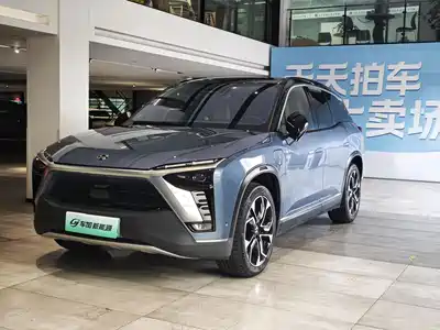 NIO ES8 2021
