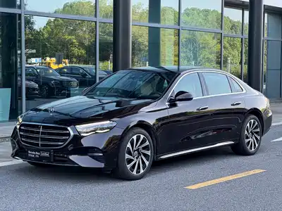 Mercedes-Benz E-Class 2023