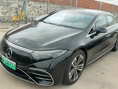Mercedes-Benz EQS 2025