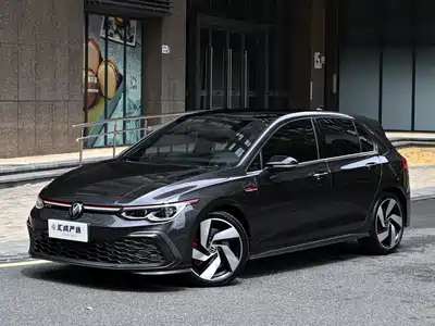 Volkswagen Golf GTI 2023