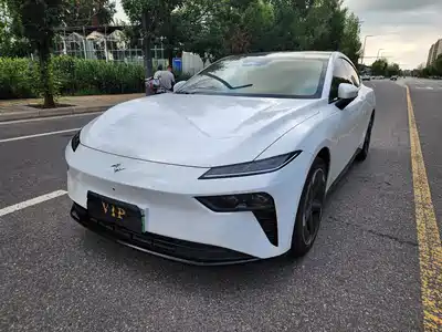 Dongfeng Yipai eπ007 2025