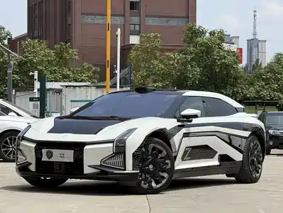 HiPhi Z 2023