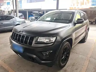 Jeep Grand Cherokee (Import) 2016