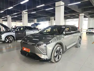HiPhi Y 2023