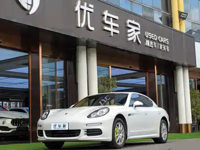 Porsche Panamera New Energy 2015