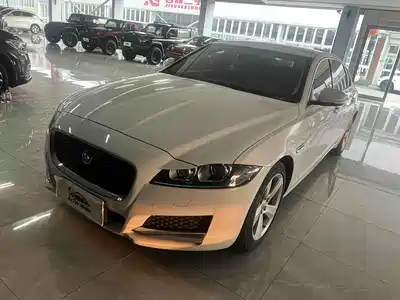 Jaguar XFL 2018