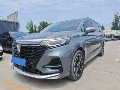 Roewe iMAX8 2021