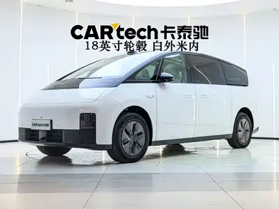 Li Auto MEGA 2025