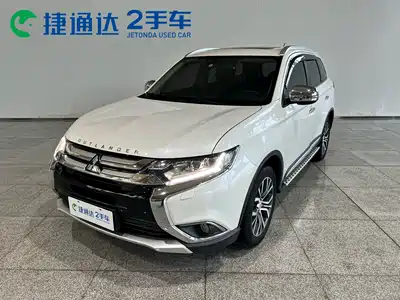 Mitsubishi Outlander 2017