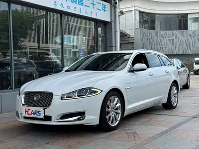 Jaguar XF 2014