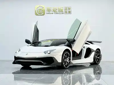 Lamborghini Aventador 2012