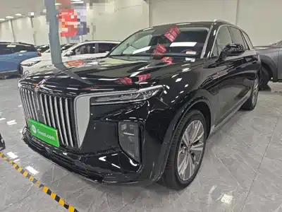 Hongqi E-HS9 2023