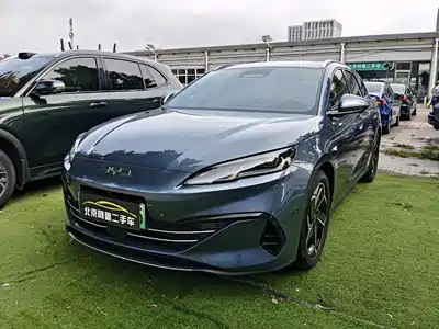 BYD Seal 06 DM-i Touring 2025