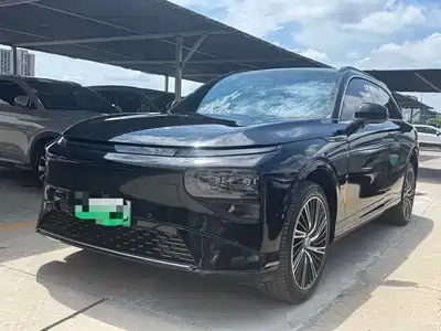 XPeng G9 2025
