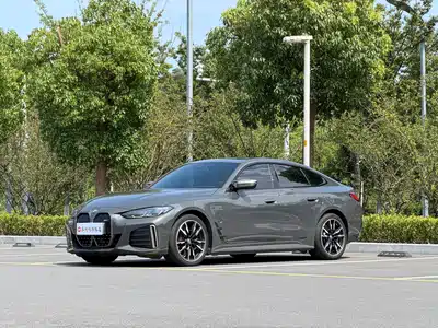BMW i4 2024