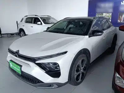 Citroën Versailles C5 X 2022