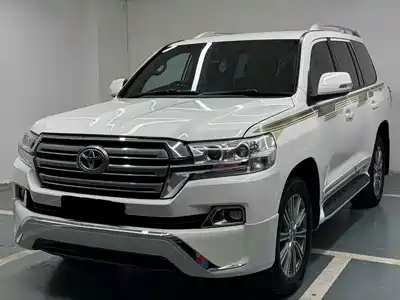 Toyota Land Cruiser (Import) 2014
