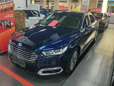 Ford Taurus 2018