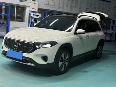 Mercedes-Benz EQB 2023