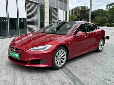 Tesla Model S 2018