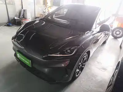 MG MG4 EV 2025