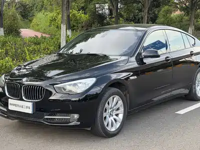 BMW 5 Series GT 2011