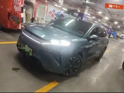 BYD Tang L 2025