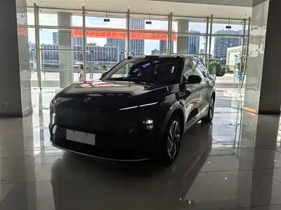 NIO ES8 2023