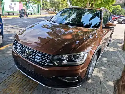Volkswagen C-TREK 2018