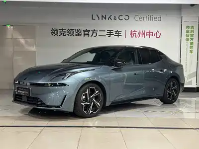 Lynk & Co 07 EM-P 2024