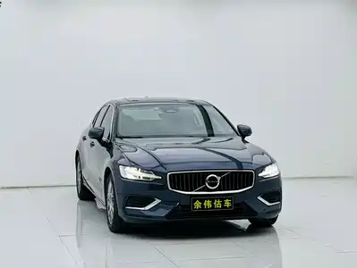 Volvo S60 2022