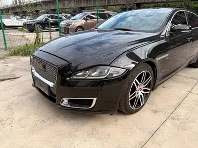 Jaguar XJ 2017