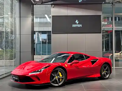 Ferrari F8 2021
