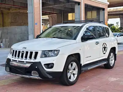 Jeep Compass (Import) 2015