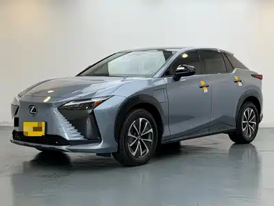 Lexus RZ 2023