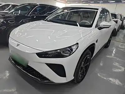 Nezha Auto L 2026