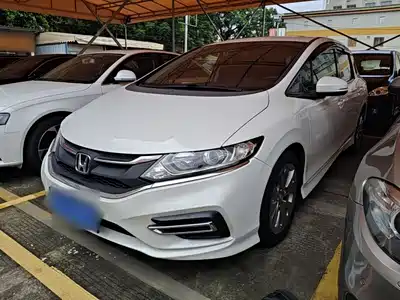 Honda Jade 2018