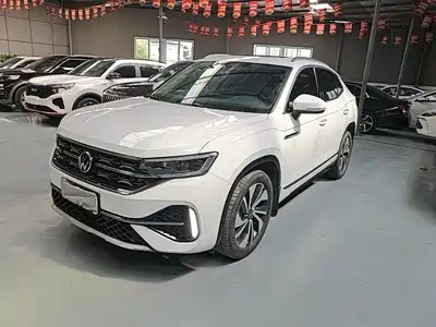 Volkswagen Tayron X 2023