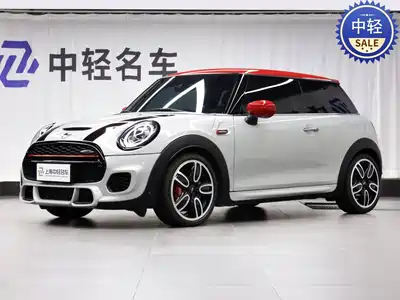 MINI JCW 2021