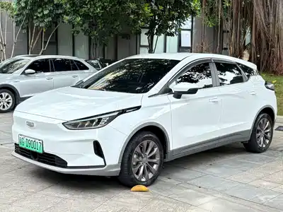 Geely Geometry C 2023