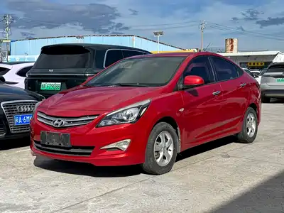 Hyundai Verna 2015