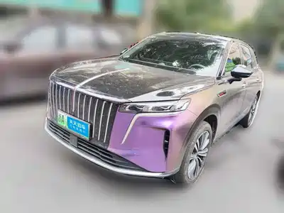 Hongqi HS6 PHEV 2025